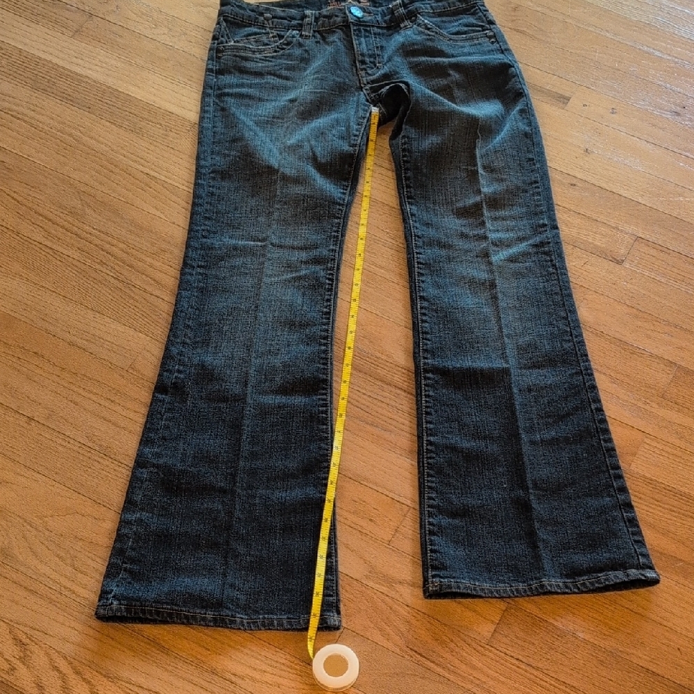 Women's Dark Wash Flare Jeans with Embroidered Back - Dark Blue - Picture 6 of 7